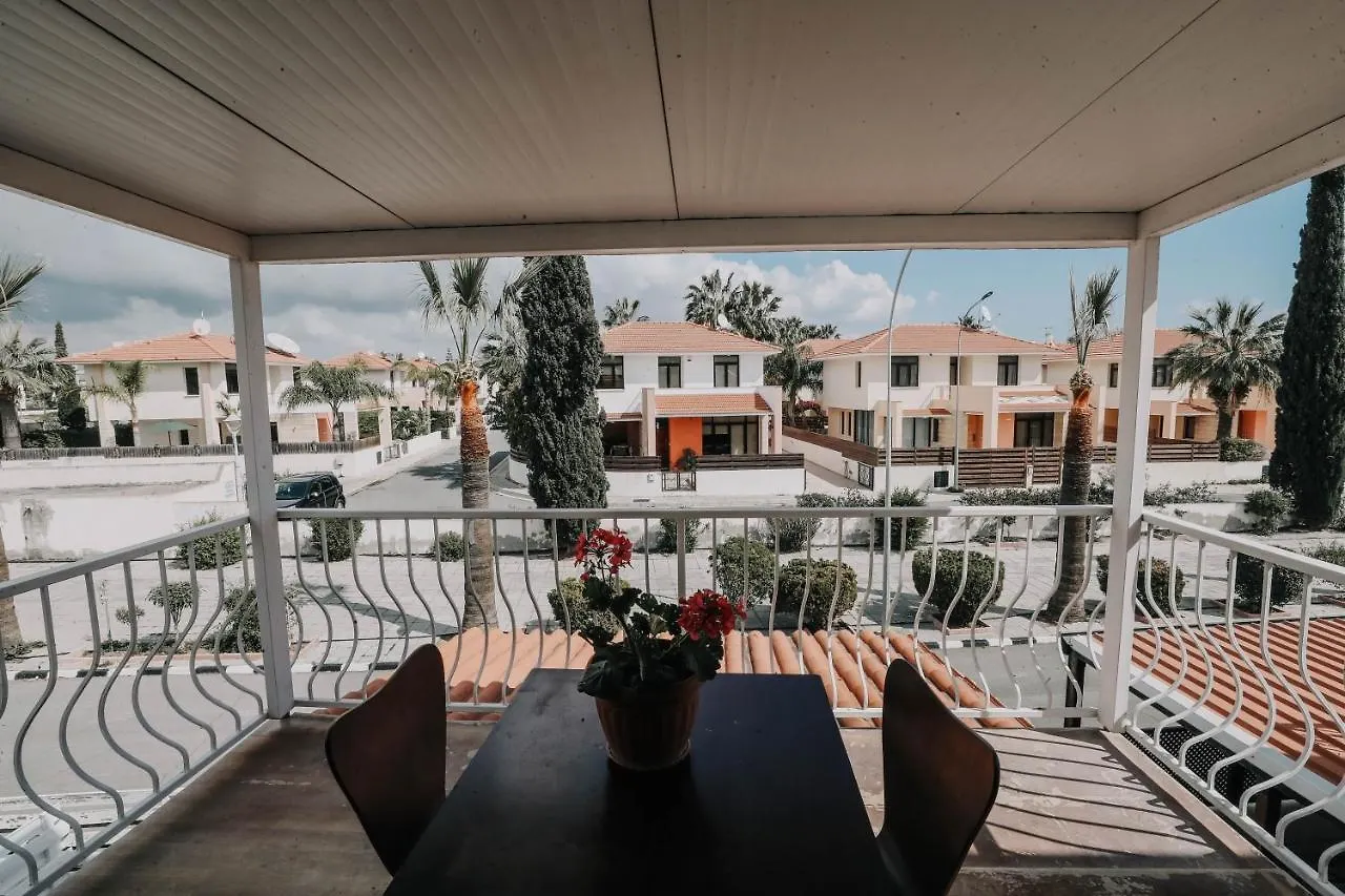 Pirgos Beach House Larnaca 0*,  Cyprus