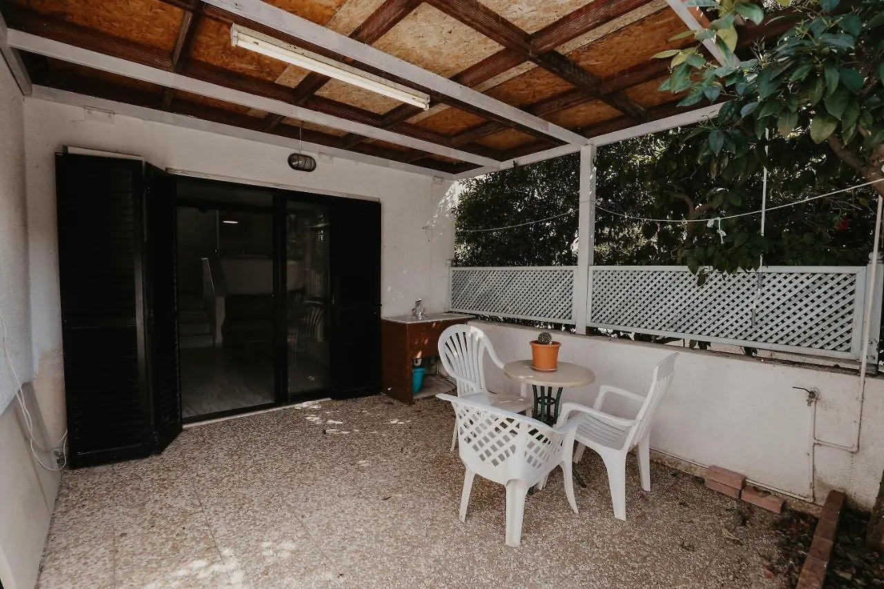 Pirgos Beach House Larnaca