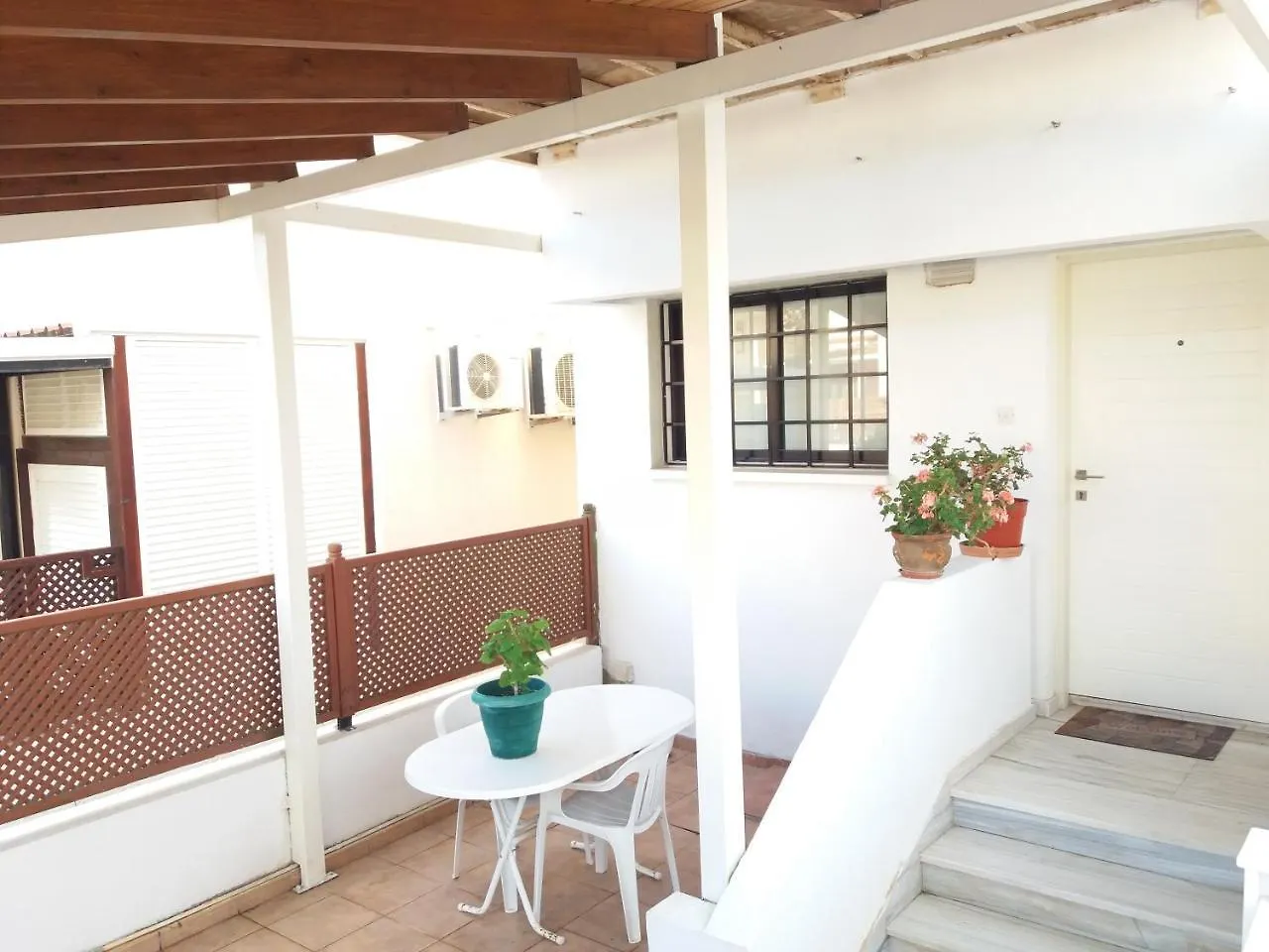 Pirgos Beach House Larnaca 0*,  Cyprus